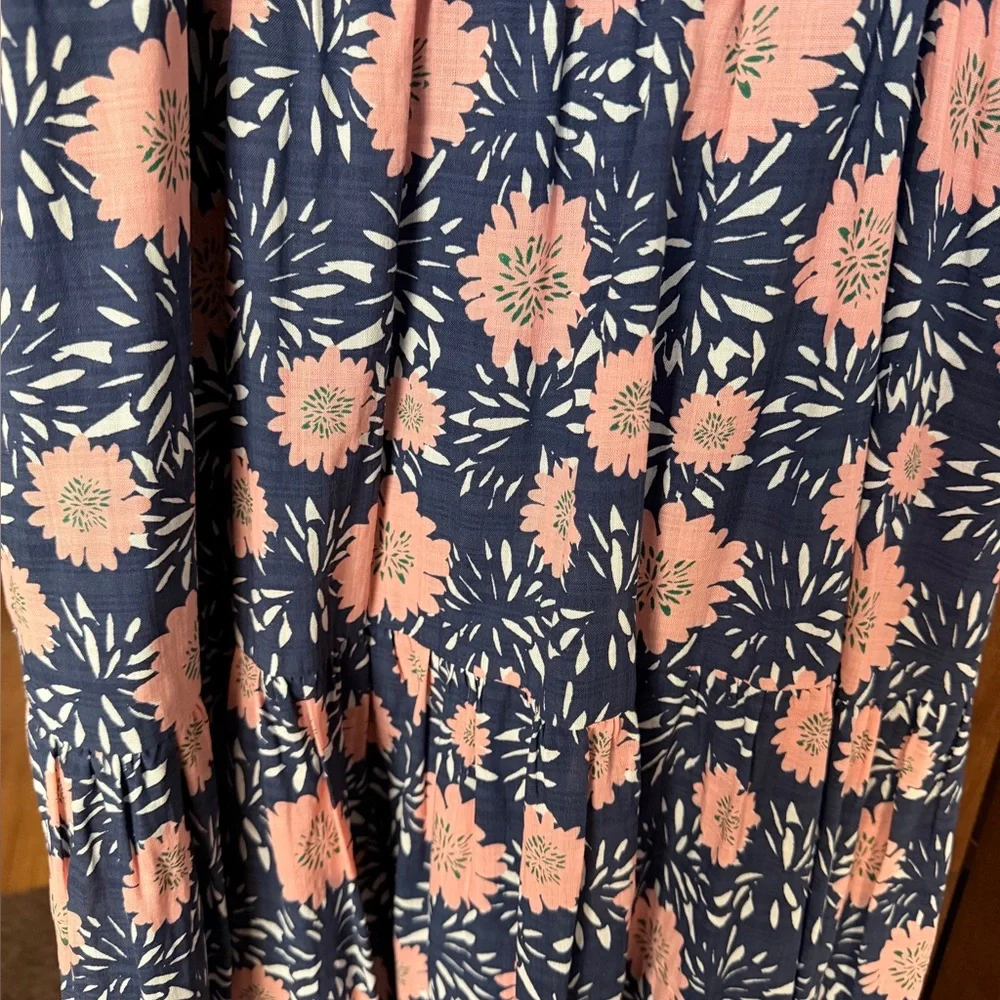 THML Smocked Floral Maxi Dress - Picture 4 of 9